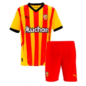 RC Lens Heimtrikot 2024-25 Kurzarm (+ kurze hosen)